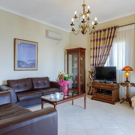 Βίλα Lassi Sleeps 7 Pool Air Con Wifi Λάσση