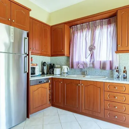 Βίλα Lassi Sleeps 7 Pool Air Con Wifi Λάσση